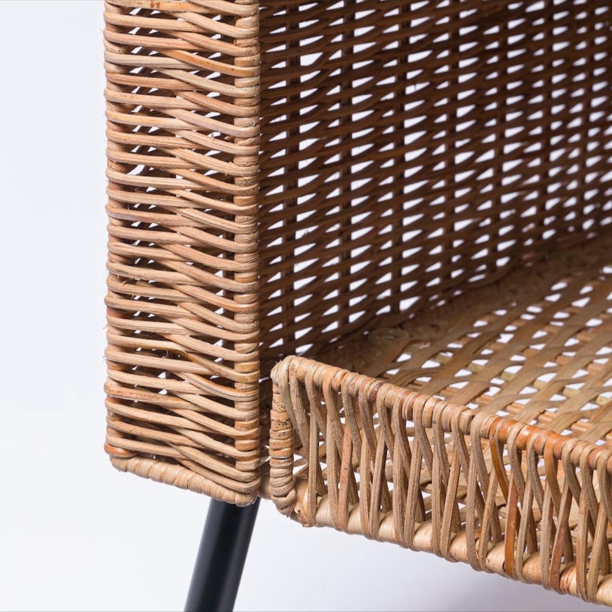 Handcrafted Rattan Elevated Cat House – Luxury Pet Bed with Soft Cushion